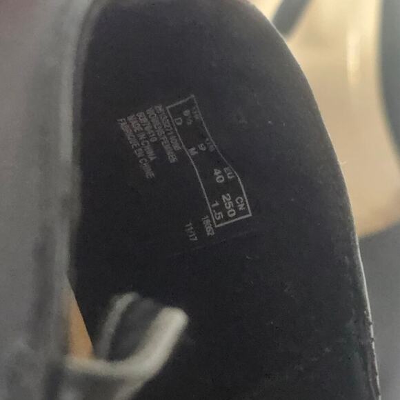 Clarks Plus Cushion Black Career Heels Pumps Women's Size 9 Neutral Office Shoes - Picture 5 of 8